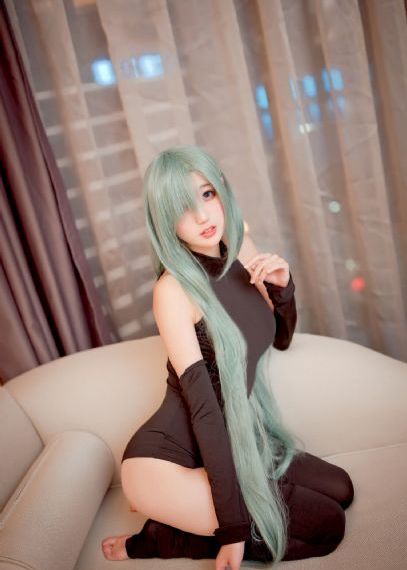 你邻居的妻子