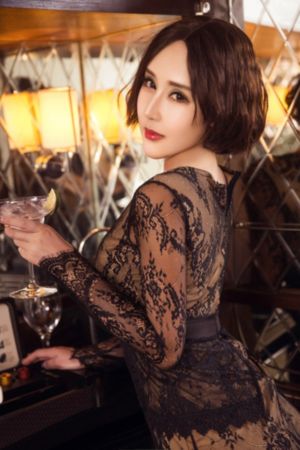 村长用力挺进她的花苞啥电视